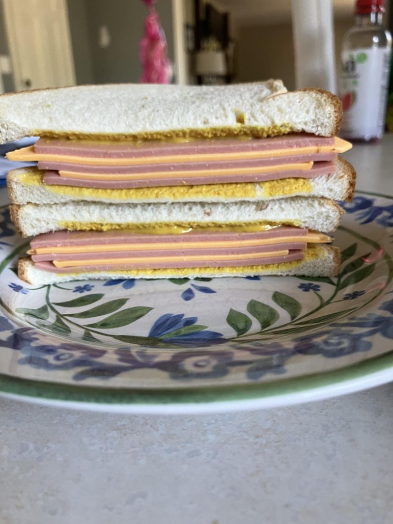 Bologna Sandwiches with Mustard