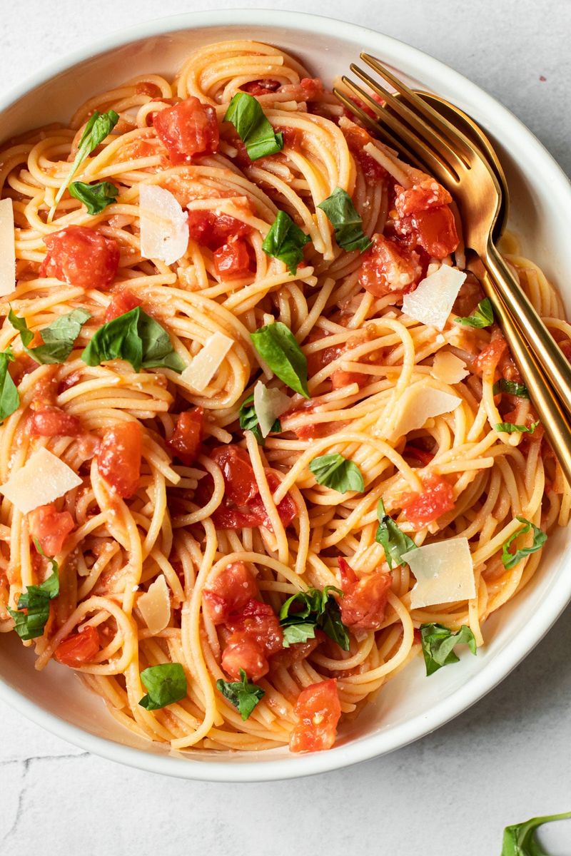Fresh Tomato Pasta Sauce