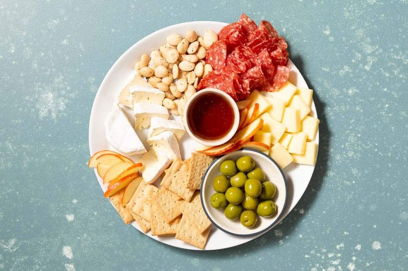 Cheese and Crackers Snack Plate