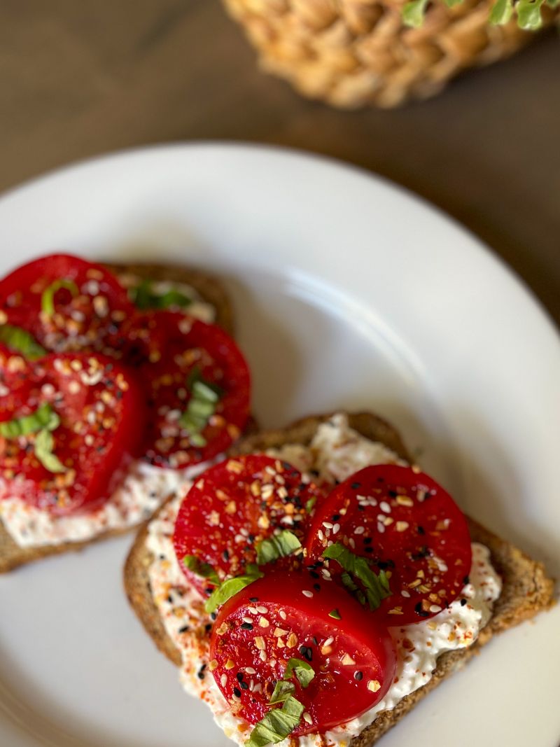 Cottage Cheese and Tomato Toast