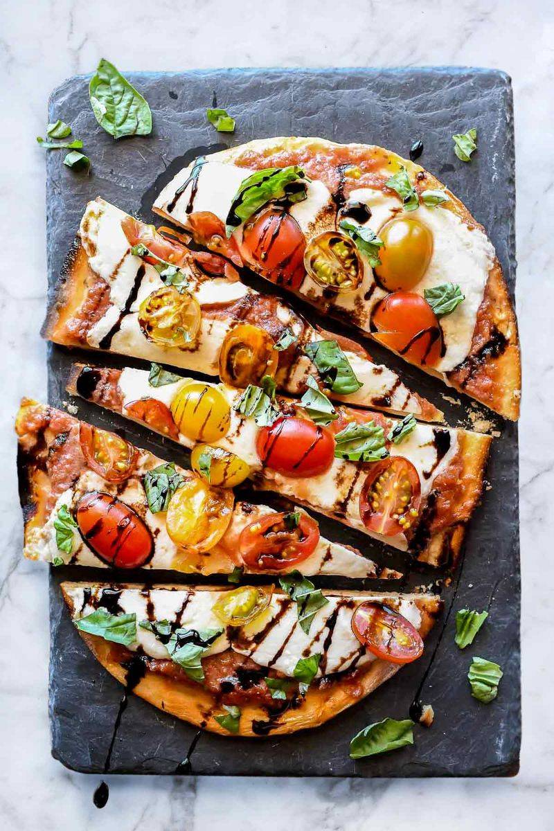 Caprese Flatbread Pizza