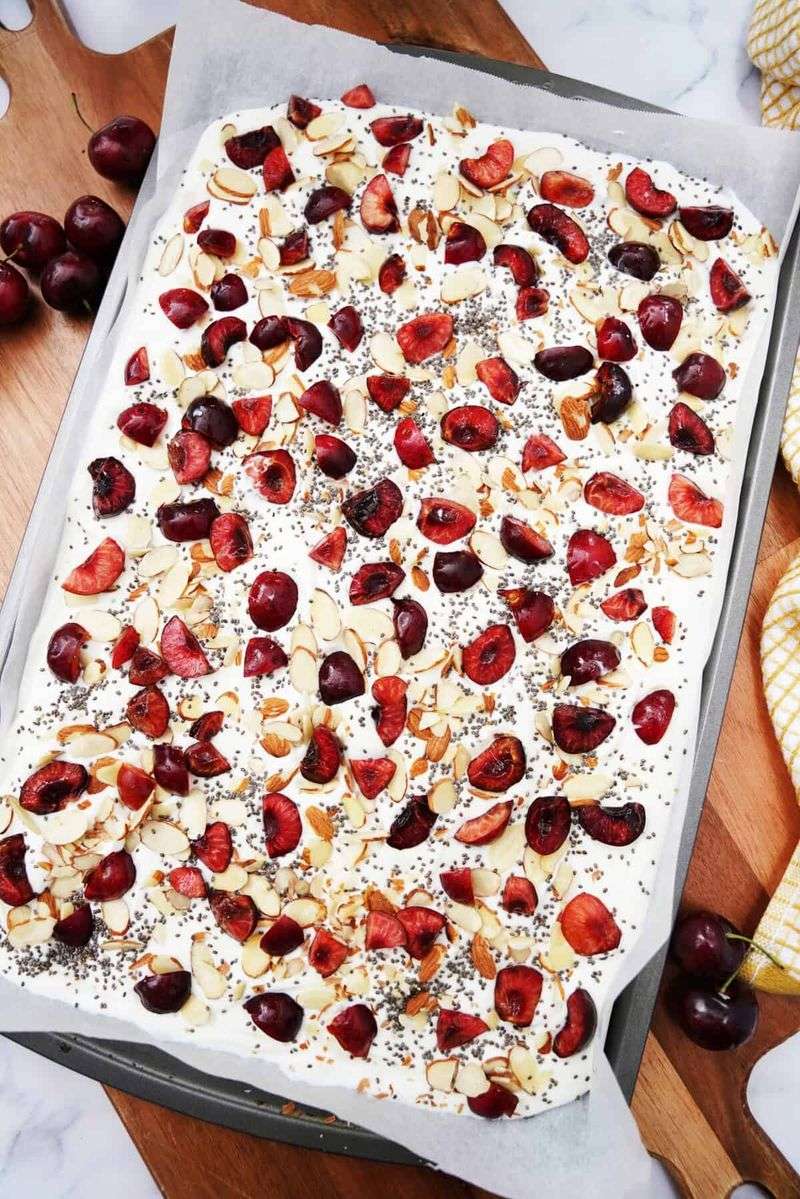 Cherry Yoghurt Frozen Bark