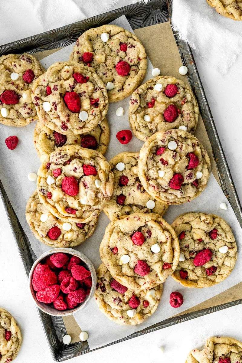 Raspberry White Chocolate Cookies