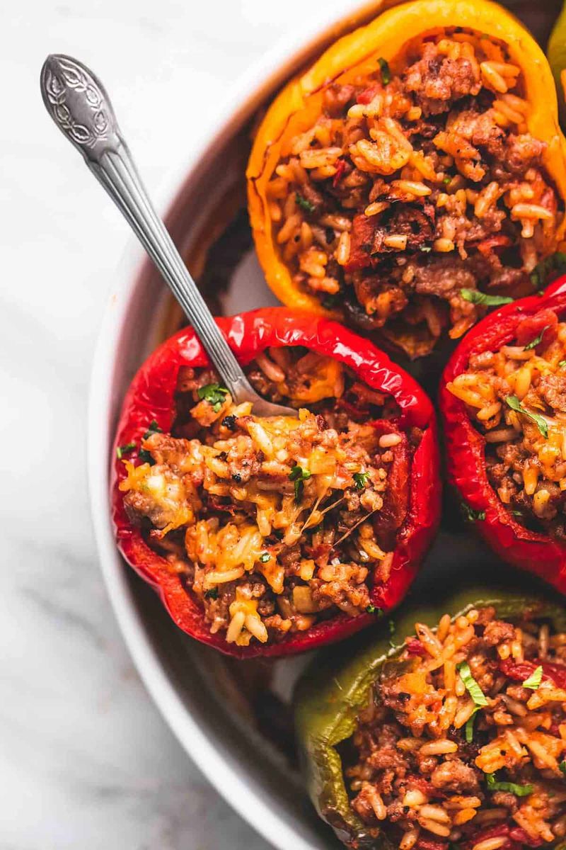 Stuffed Bell Peppers With Ground Beef and Rice