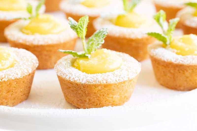 Tiny Lemon Curd Tartlets