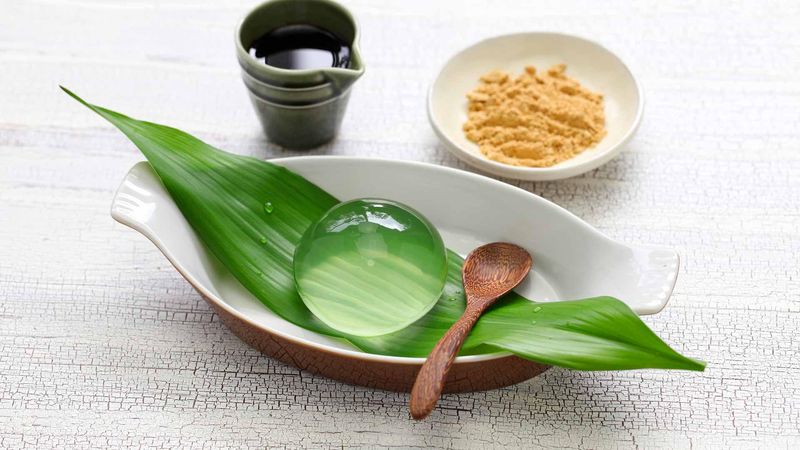 Raindrop Cake (Mizu Shingen Mochi)