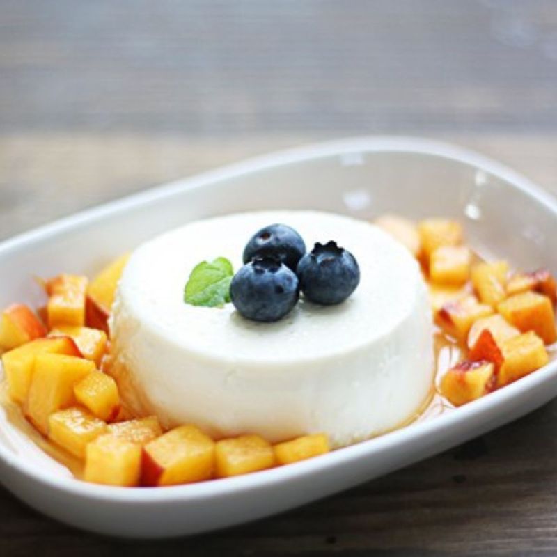 Poached Peaches with Honey and Cardamom