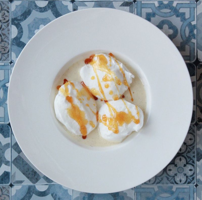 Snow Eggs with Custard