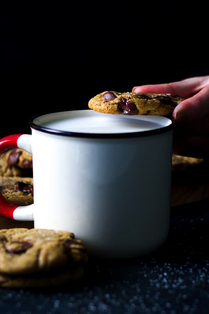 Chocolate Chip Cookie