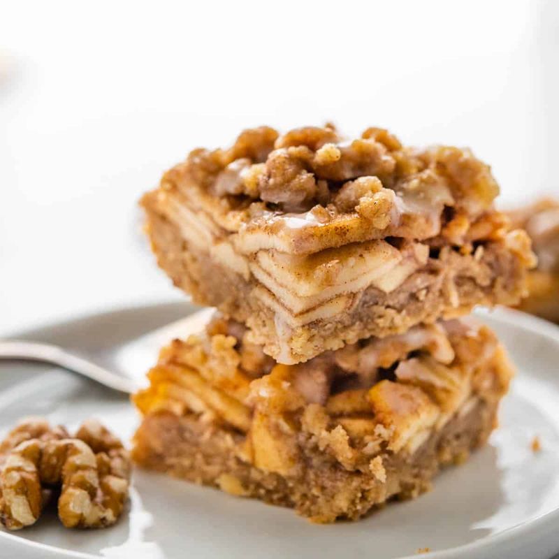 Apple Walnut Crumble Bars
