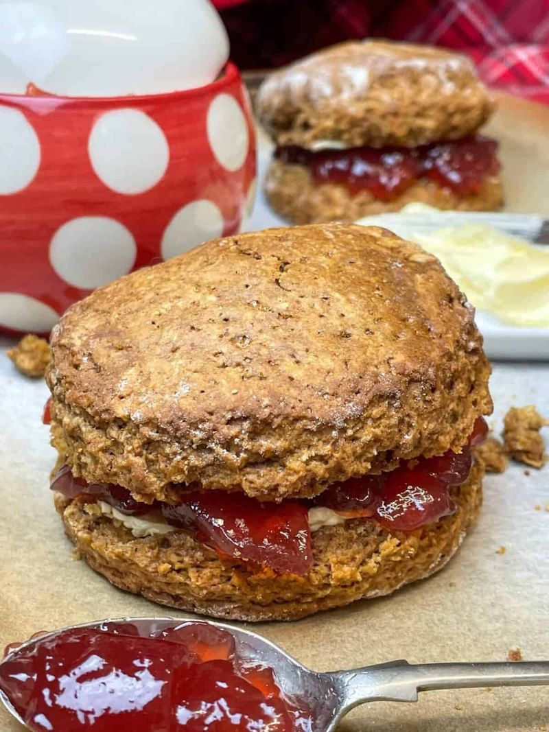 Treacle Scones