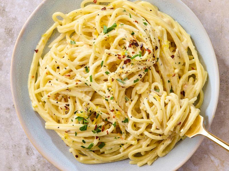 Lemon Garlic Pasta