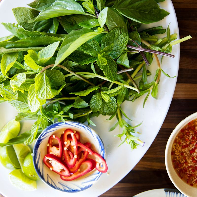 Rau Song - Vietnamese Fresh Herb Plate