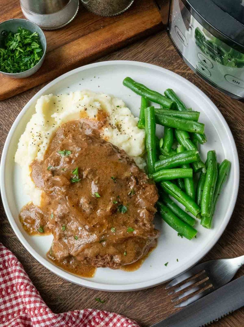 Slow Cooker Cube Steak
