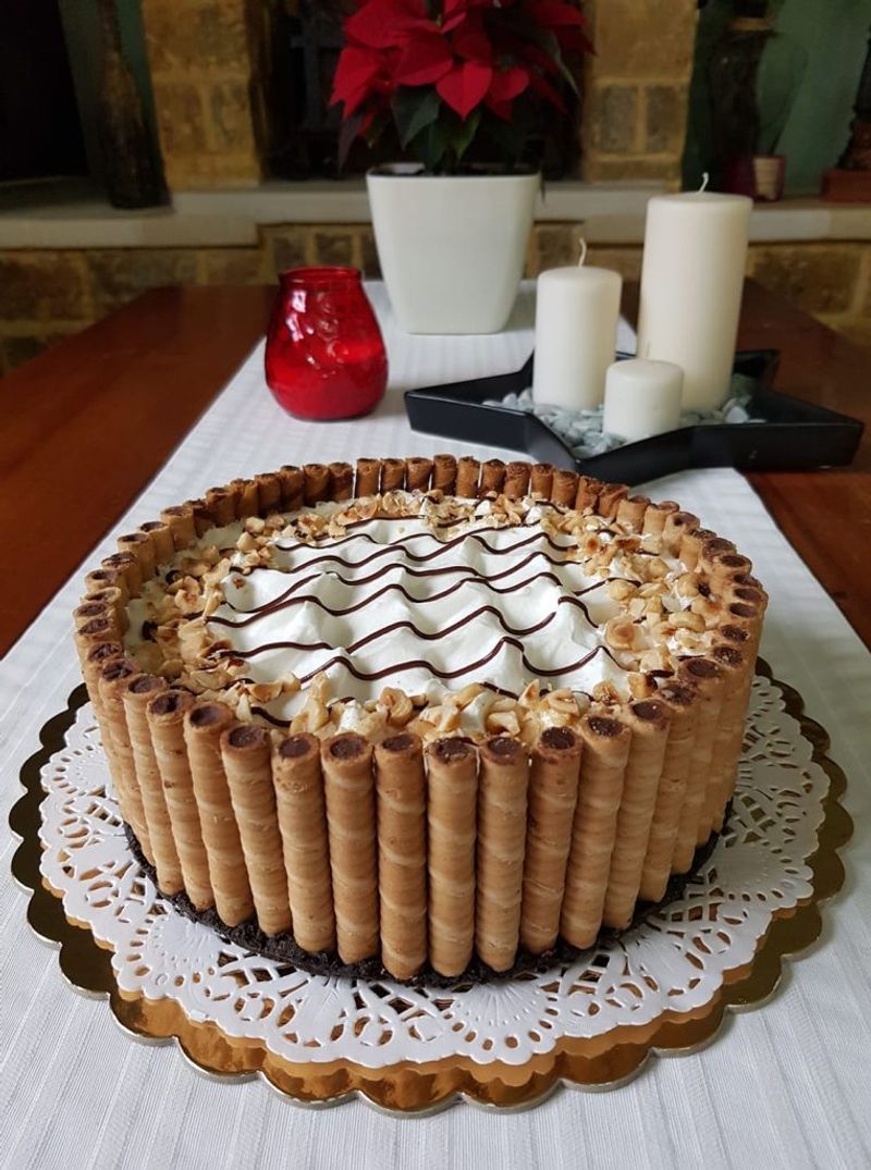 Hazelnut Wafer Base
