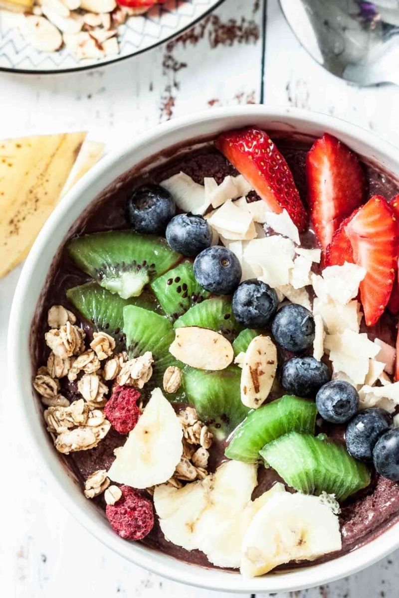 Almond Milk Smoothie Bowl