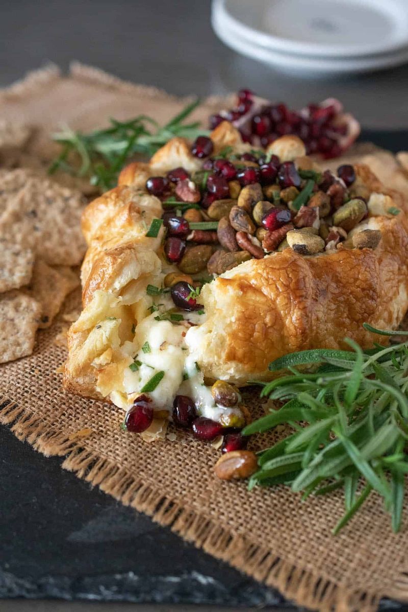 Baked Brie with Honey and Nuts