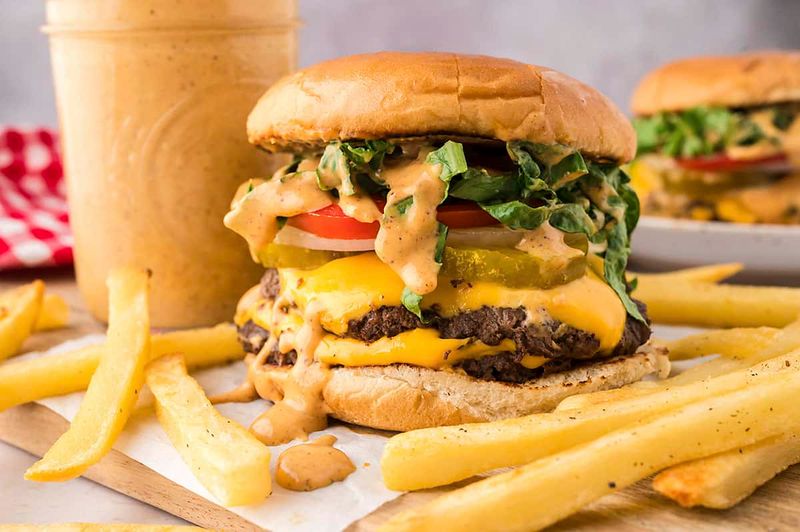 Classic Cheeseburger with Crispy Fries