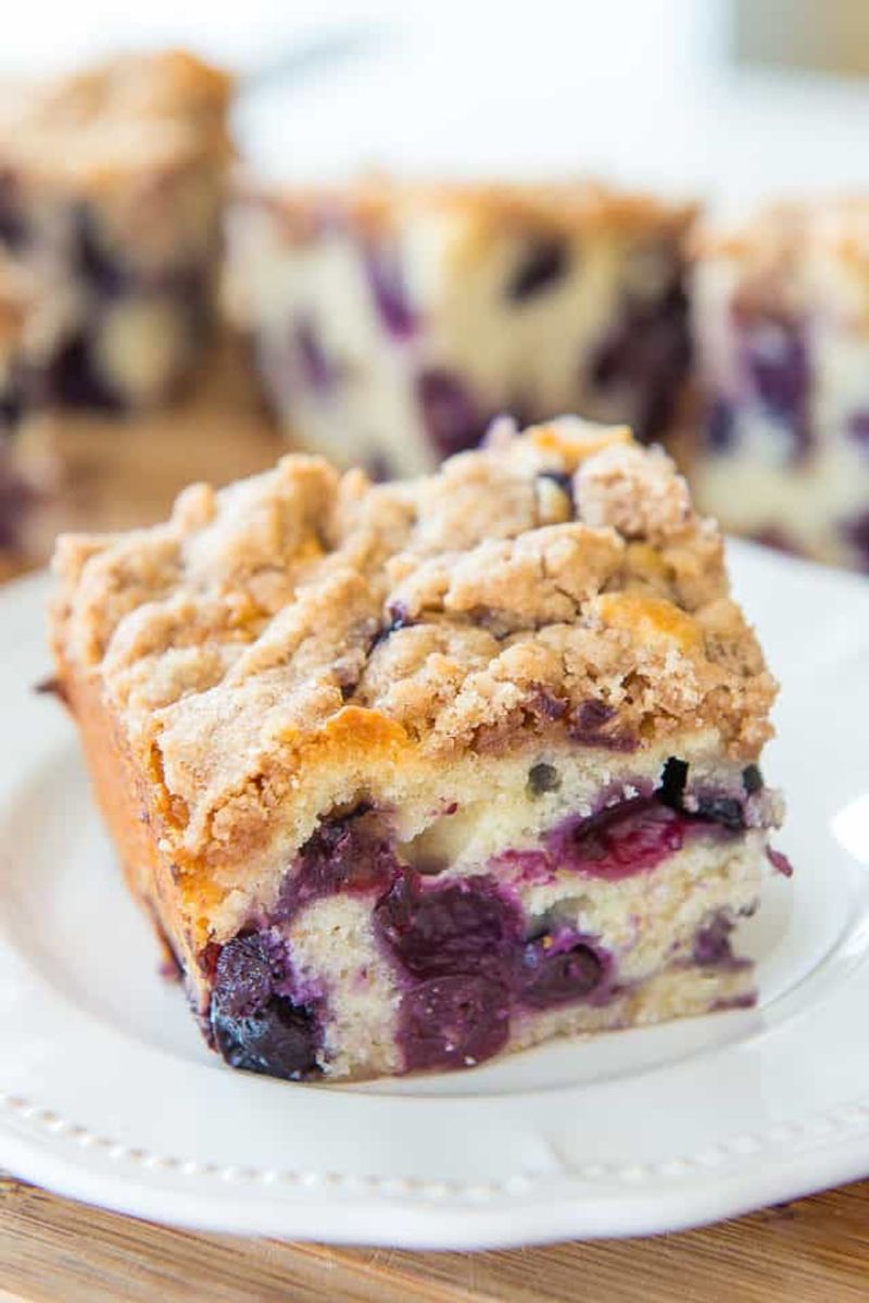 Blueberry Buckle with Streusel Crumb Topping