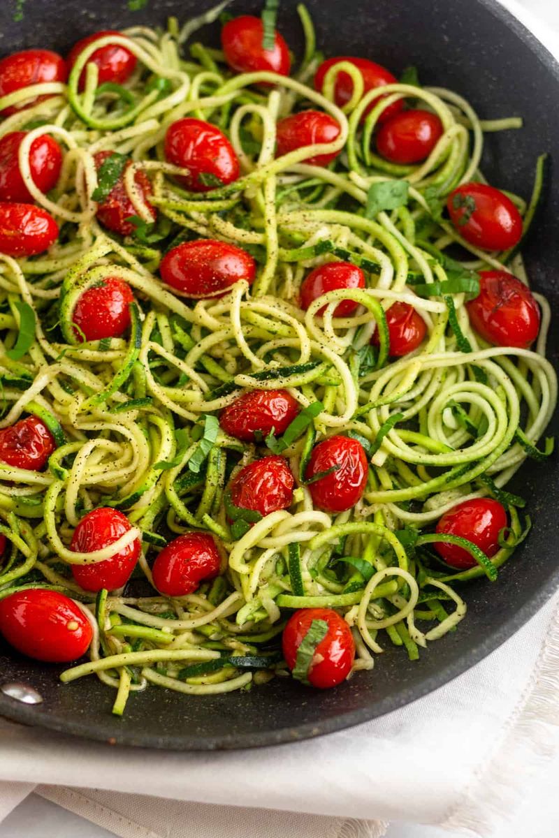 Zucchini Noodles with Pesto and Cherry Tomatoes