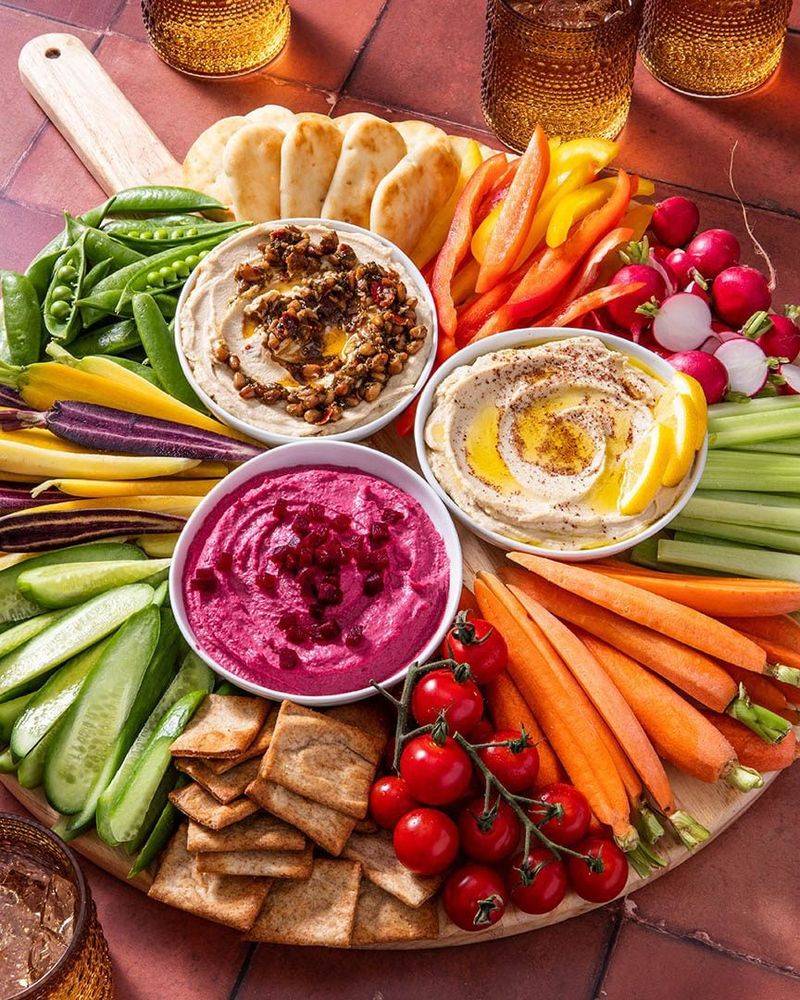 Hummus with Veggie Dippers