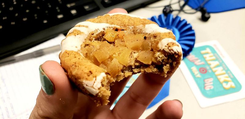 Apple Pie Stuffed Oatmeal Cookies