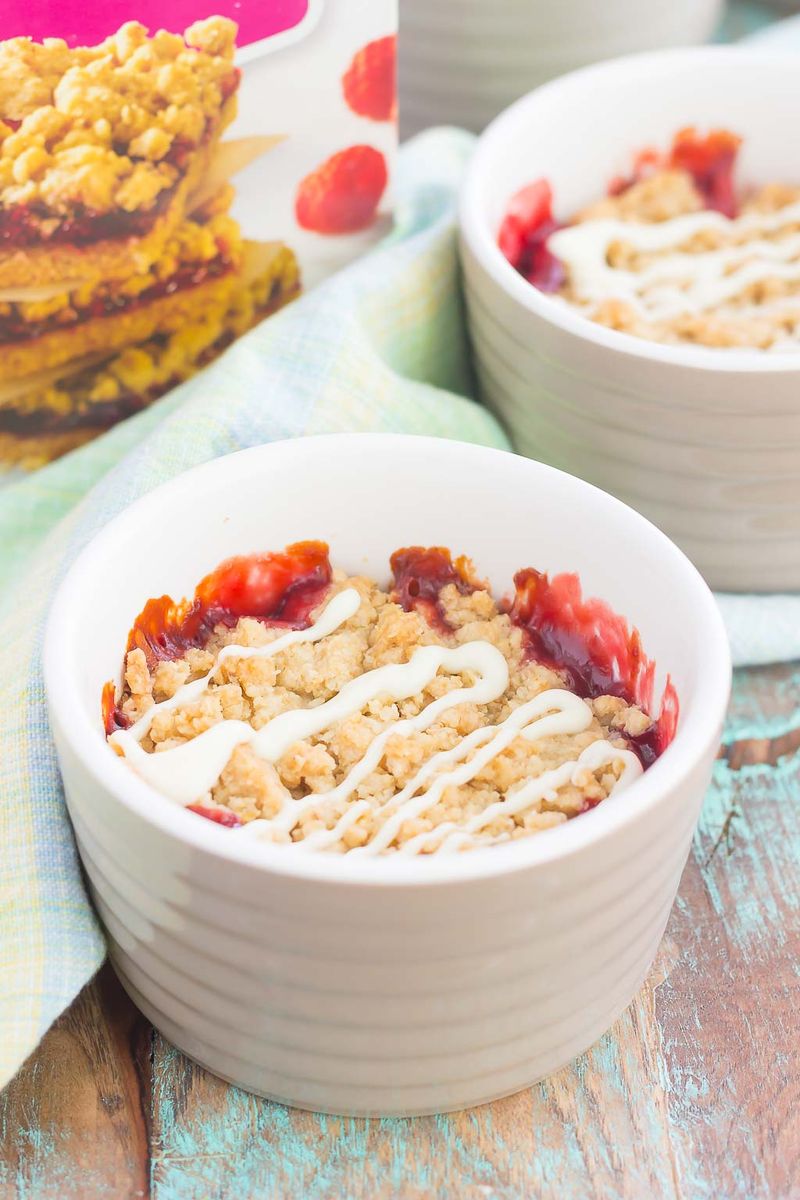 Raspberry and White Chocolate Crumble