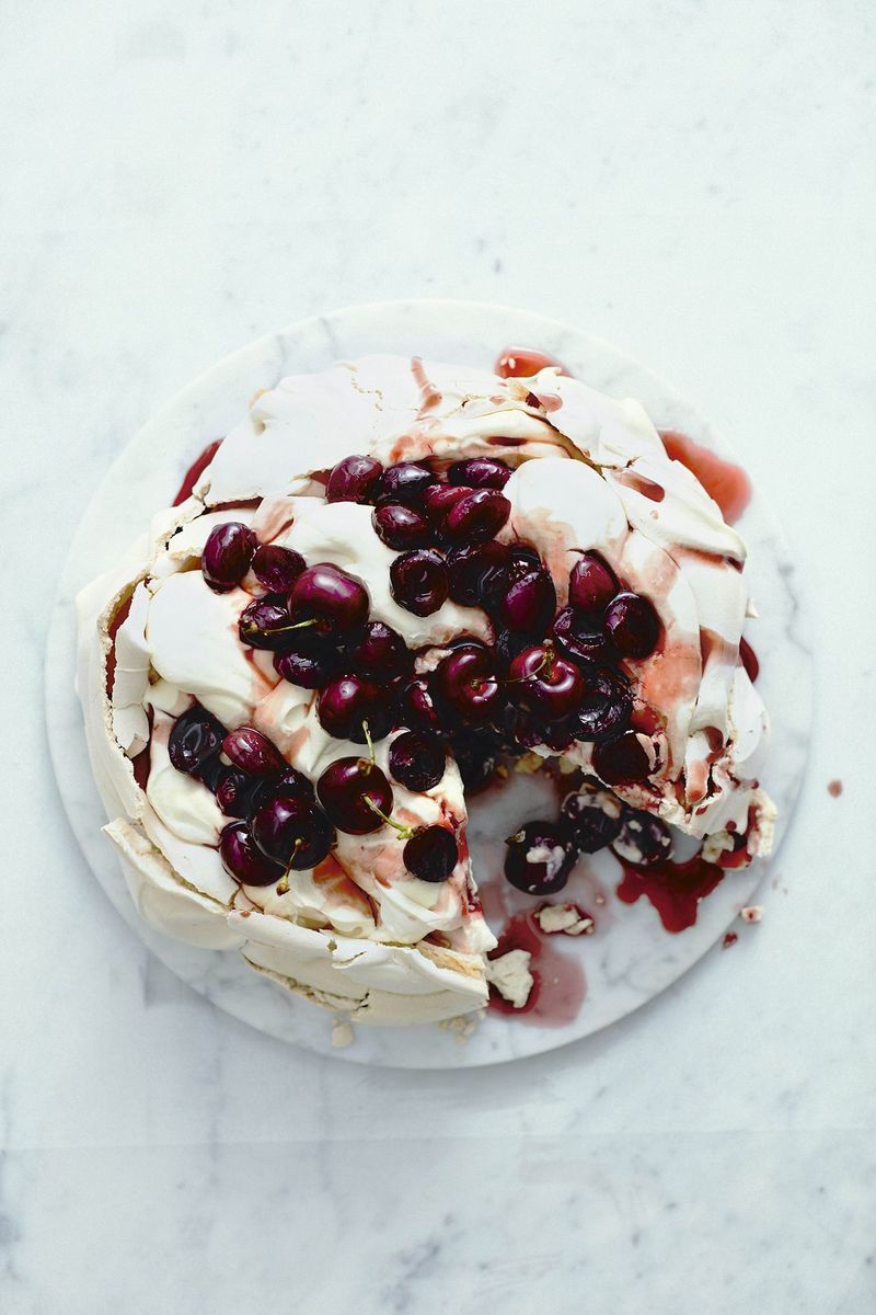 Cherry Pavlova