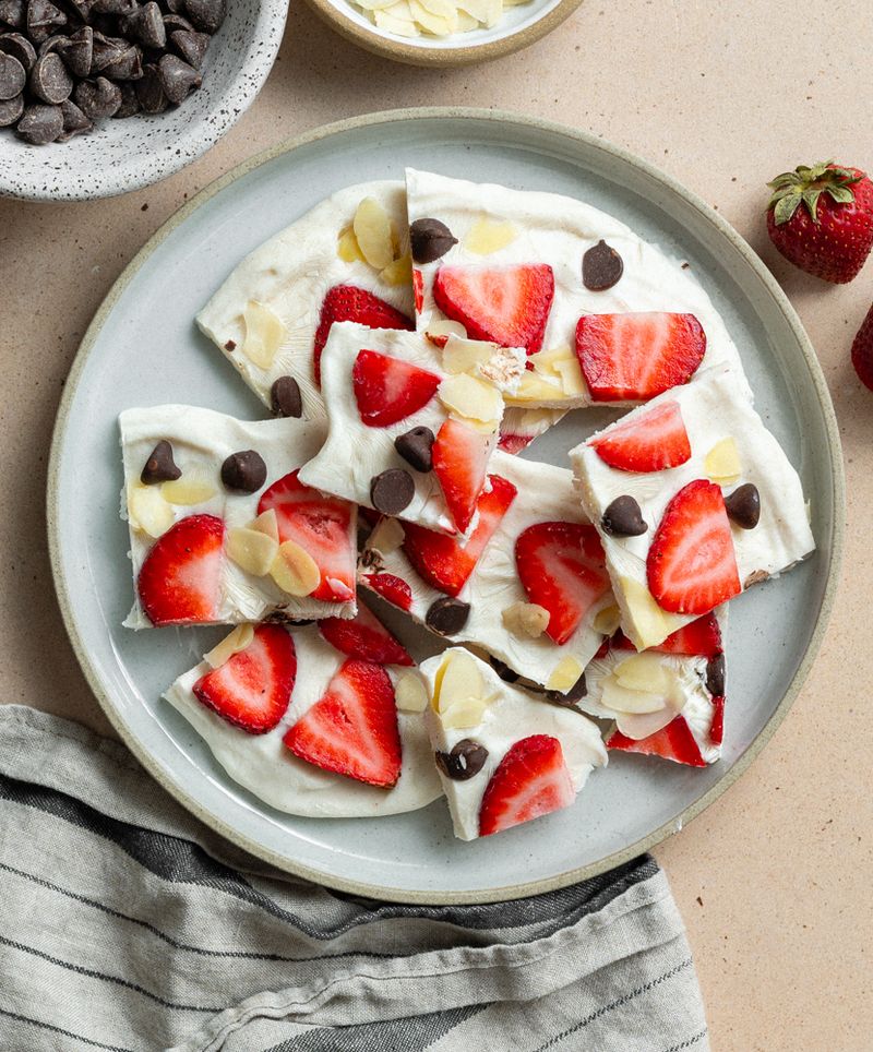Strawberry Frozen Yogurt Bark