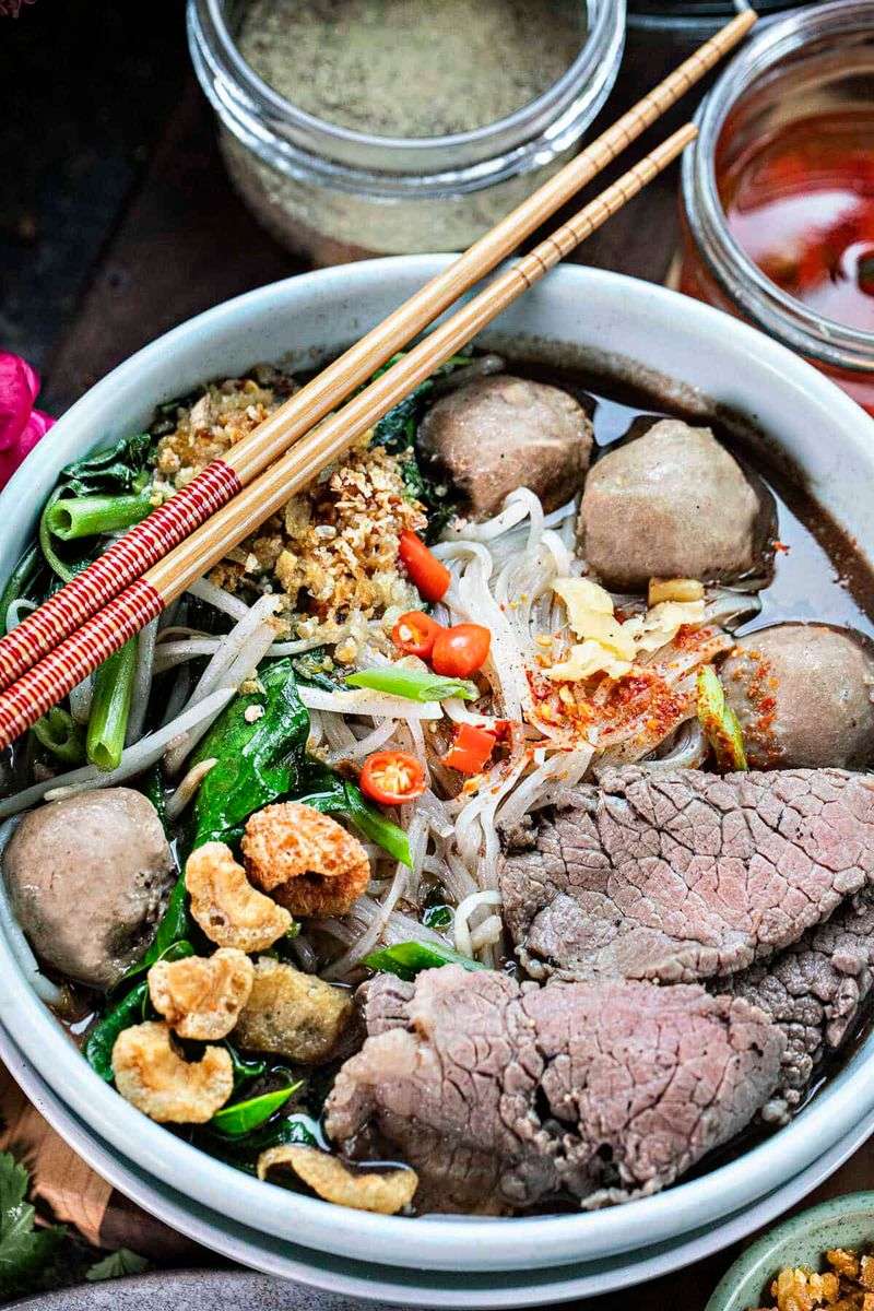 Thai Boat Noodles (Kuay Teow Reua)
