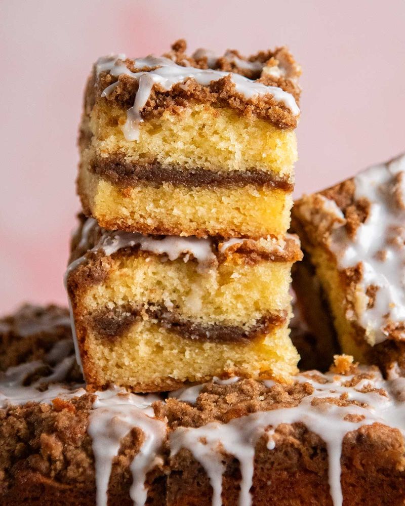 Cinnamon Crumb Cake Bars