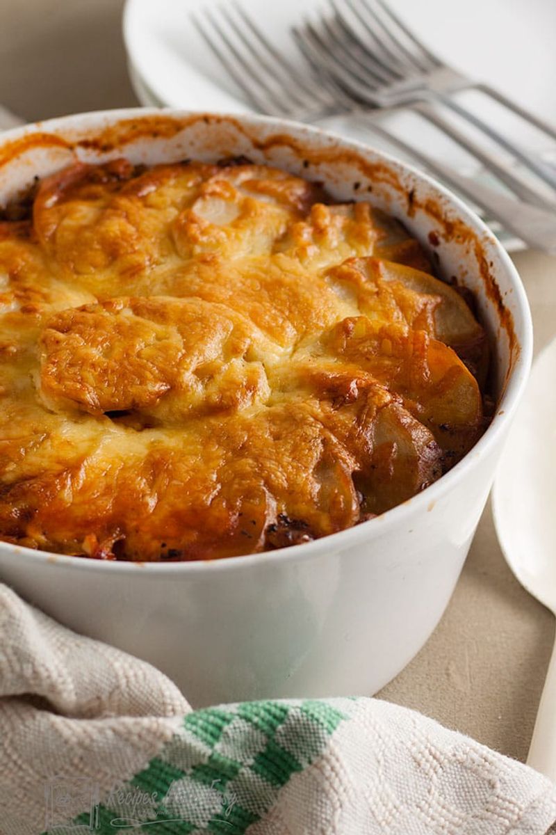 Cheesy Lentil and Potato Layer Bake