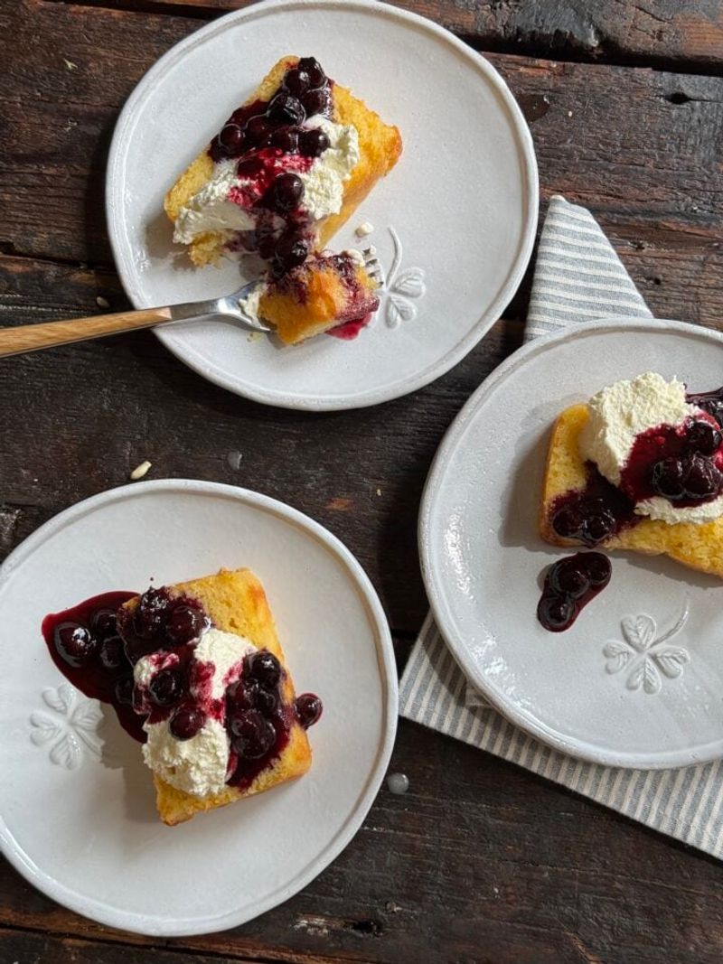 Blueberry Compote with Cottage Cheese