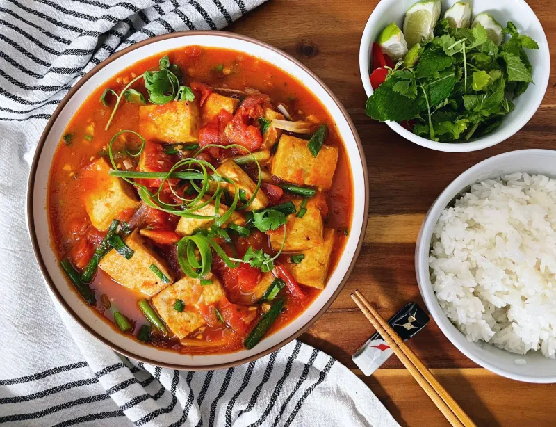 Dau Phu Sot Ca Chua - Tofu in Tomato Sauce