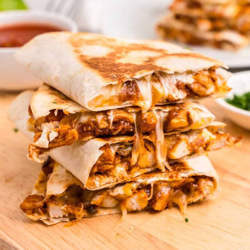 Quesadillas with Chicken and Cheese