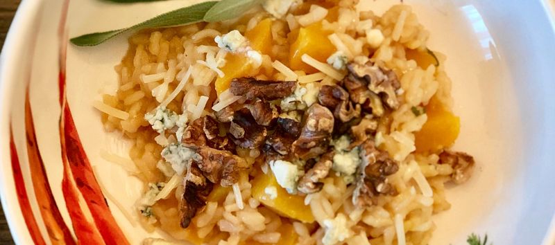 Gorgonzola or Blue Cheese