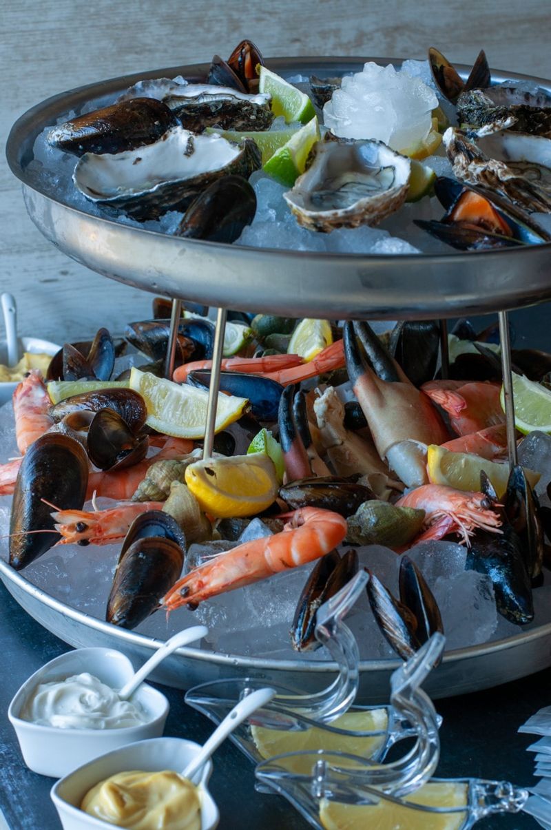 Giant Prawn Platter with Dipping Sauces