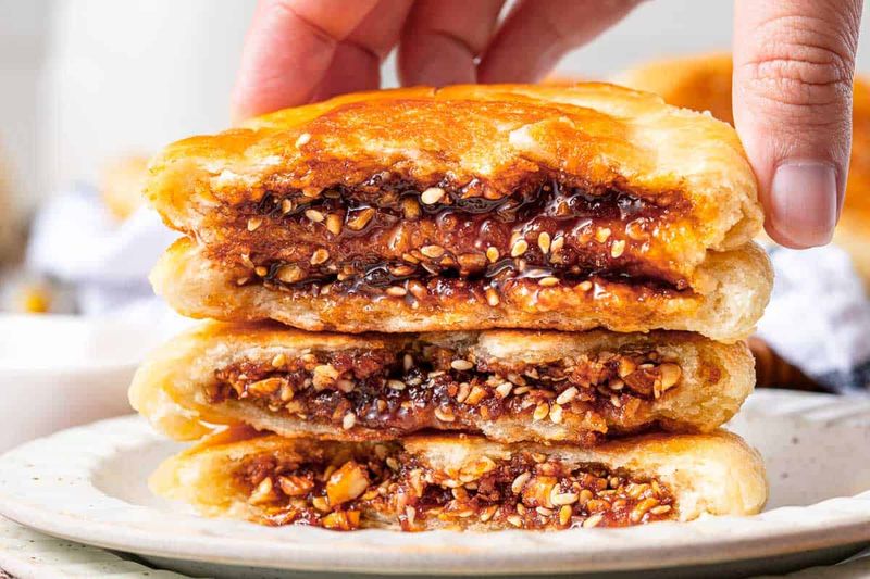 Hotteok (Sweet Korean Pancakes)