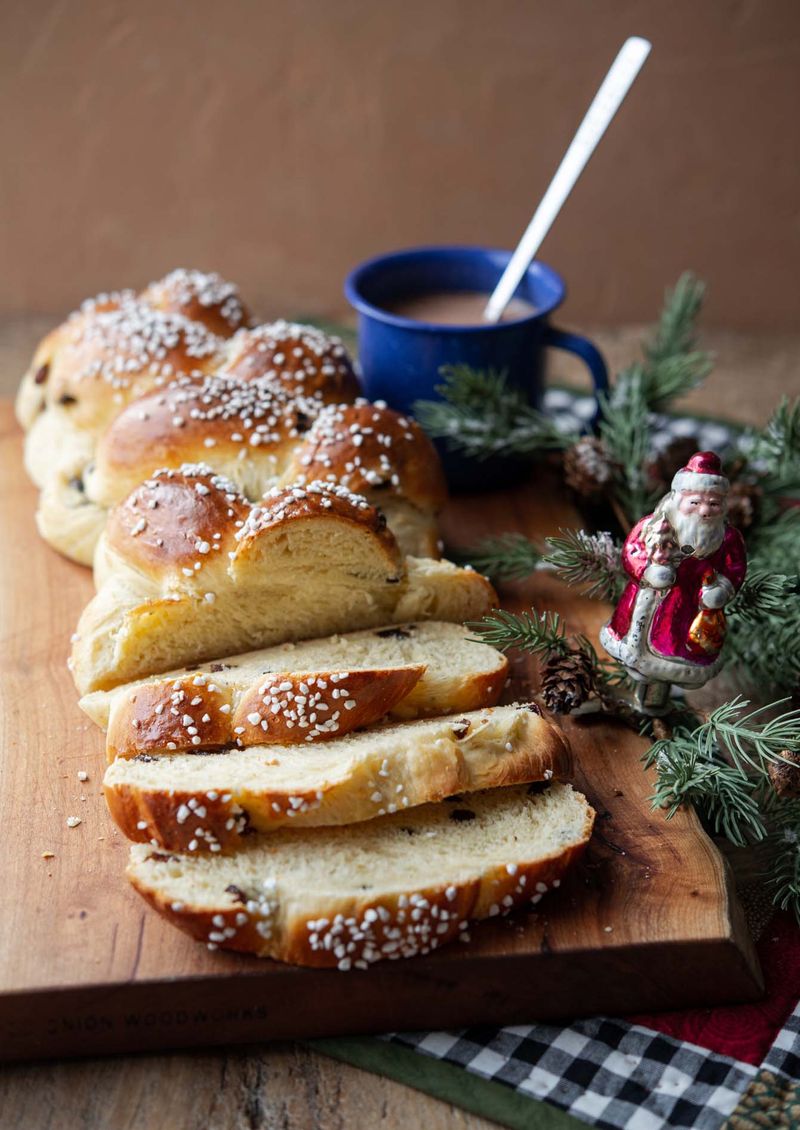 Finnish Pulla Bread