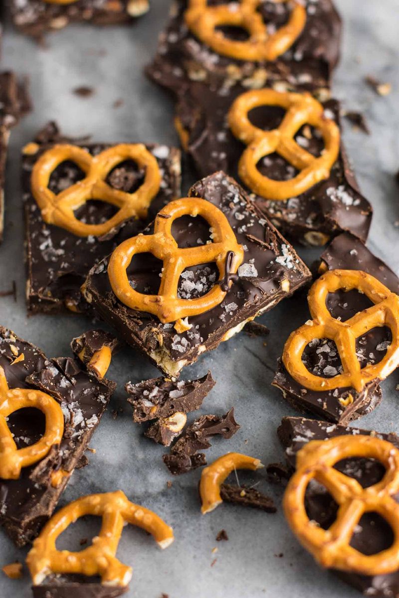 Chocolate Pretzel Bark