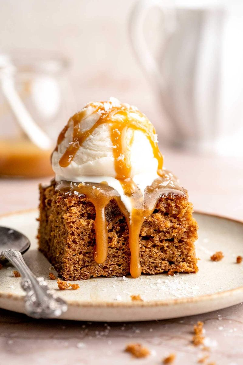 Sticky Date and Ginger Cake