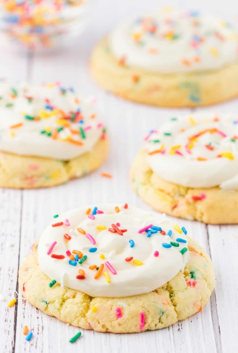 Funfetti Stuffed Birthday Cake Cookies