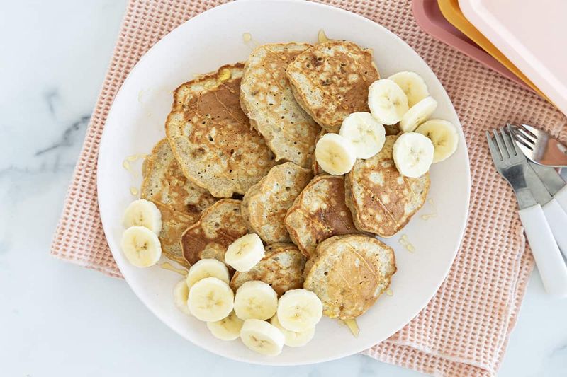 Banana Oat Pancakes