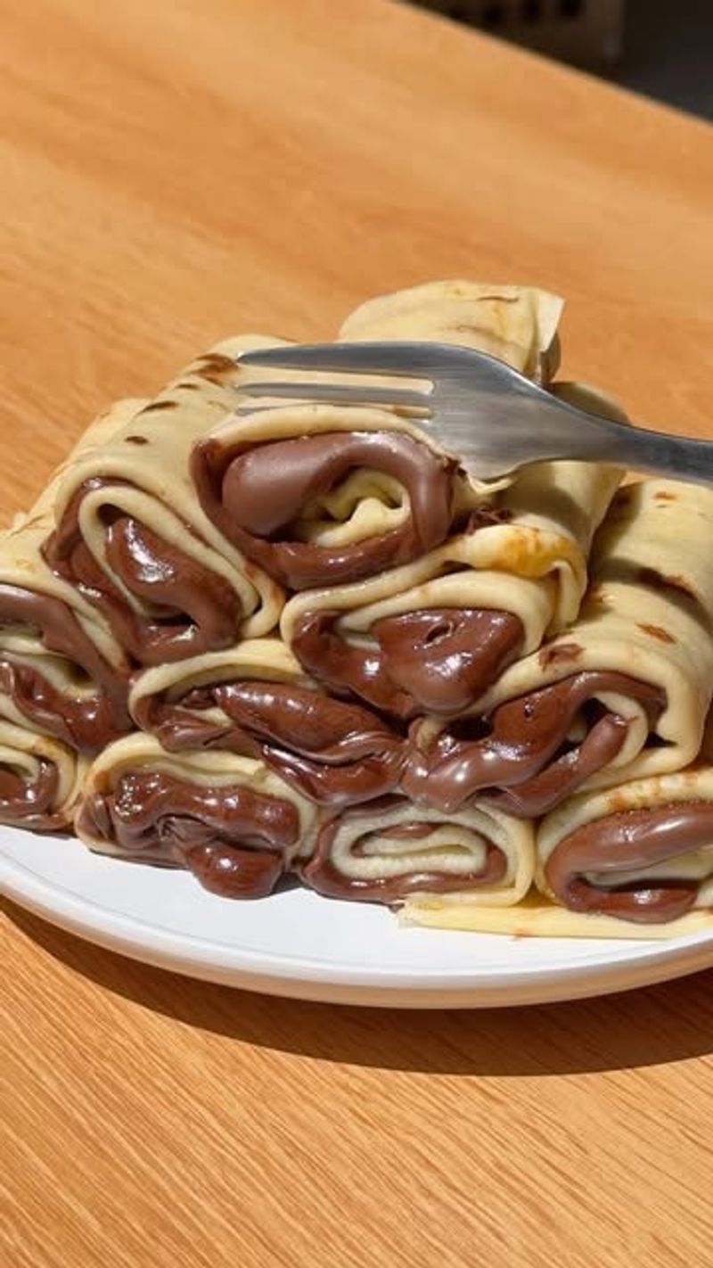 Chocolate Hazelnut Crepe Rolls