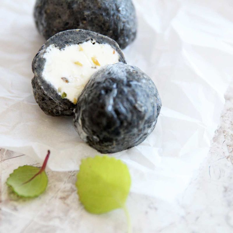 Black Sesame Ice Cream Mochi