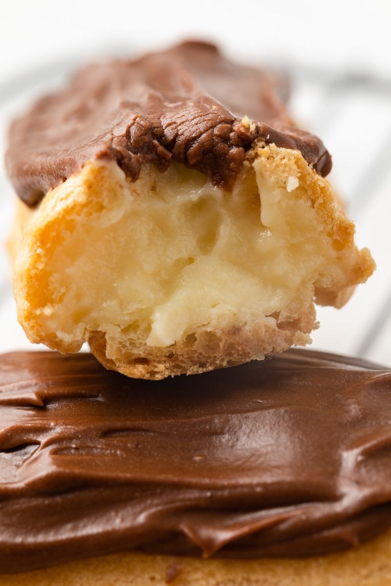 Eclairs