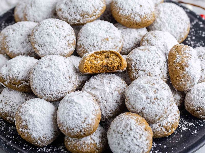 Pfeffernüsse (Spiced Pepper Cookies)