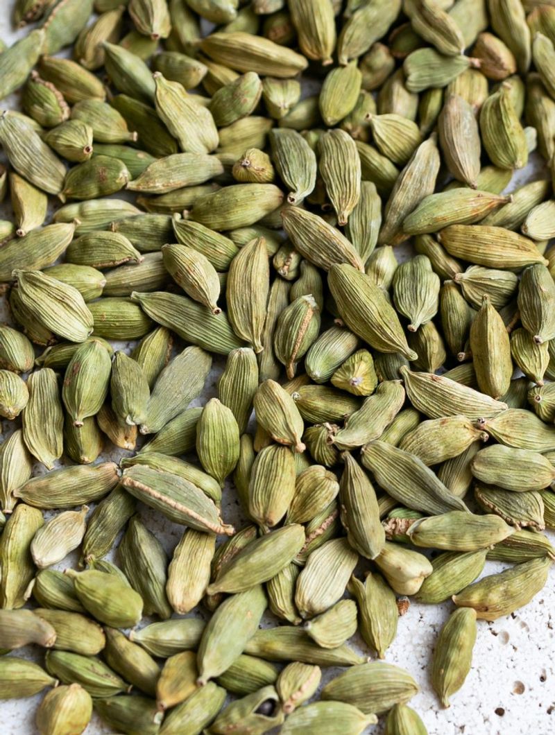 Cardamom Pods