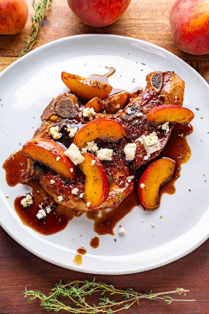 Pork Chops with Balsamic Peach Glaze