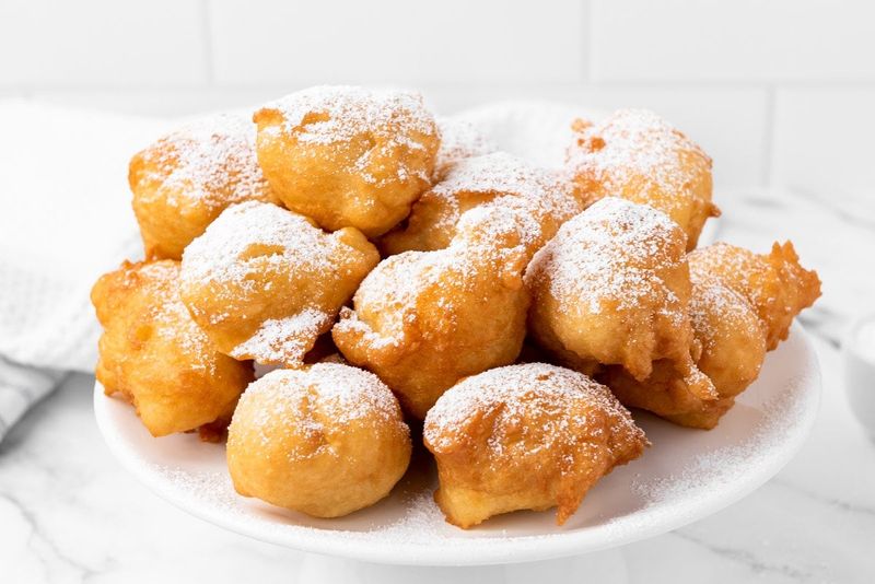 Oliebollen (Netherlands)